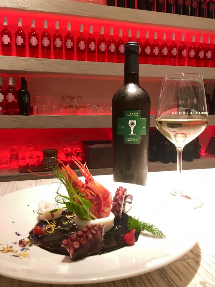 Rượu vang Chén thánh Schola Sarmenti Candora